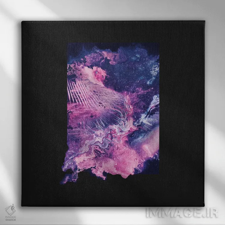 تابلو مقاومت اثر آدام پریستر - نمای روبهرو روی دیوار