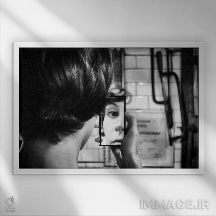 تابلو نفسگیر I اثر آلساندرو پاسرینی - نمای قابدار سفید