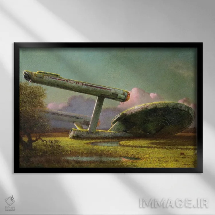 تابلو سفینهٔ فراموششده در چمنزار اثر آرس فانتازیو (نام هنری ـ هنرمند فانتزی) - نمای قابدار مشکی