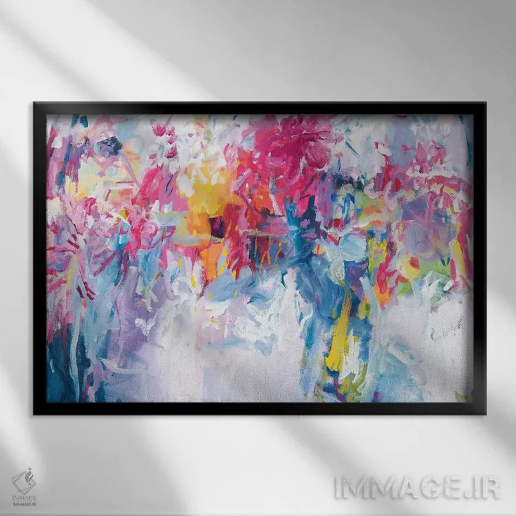 تابلو گلهای اسطوخودوس در دستم اثر امیره رحیم - نمای قابدار مشکی