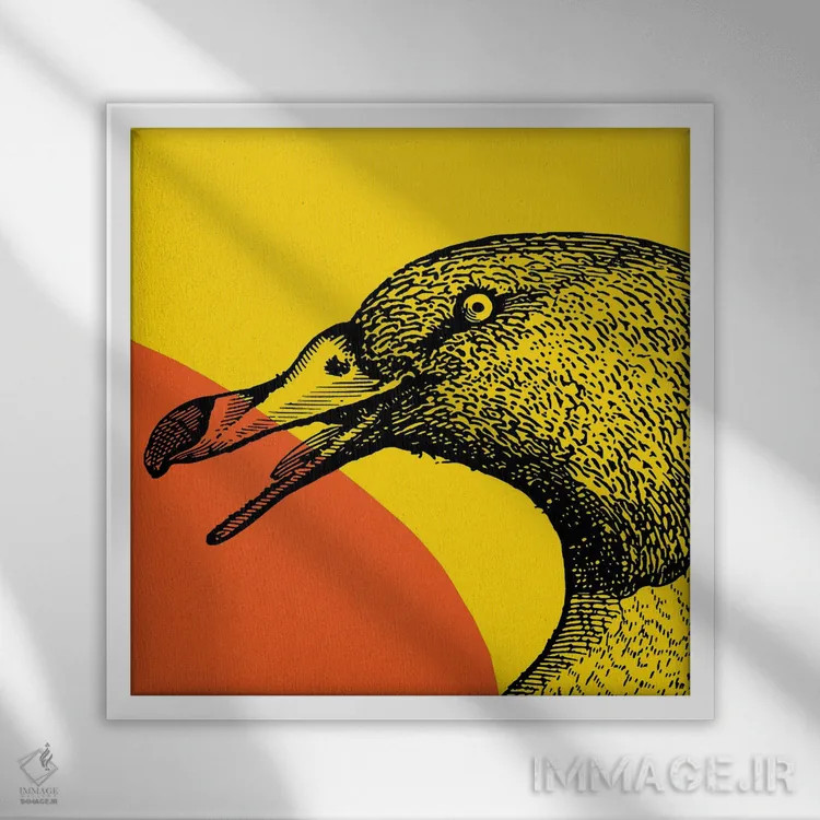 تابلو پرنده بزرگ روی زرد اثر آرت میرانو - نمای قابدار سفید