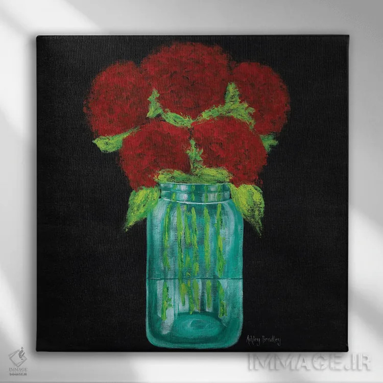 تابلو هورتانسیاهای قرمز در شیشهٔ میسون اثر اشلی بردلی - نمای روبهرو روی دیوار