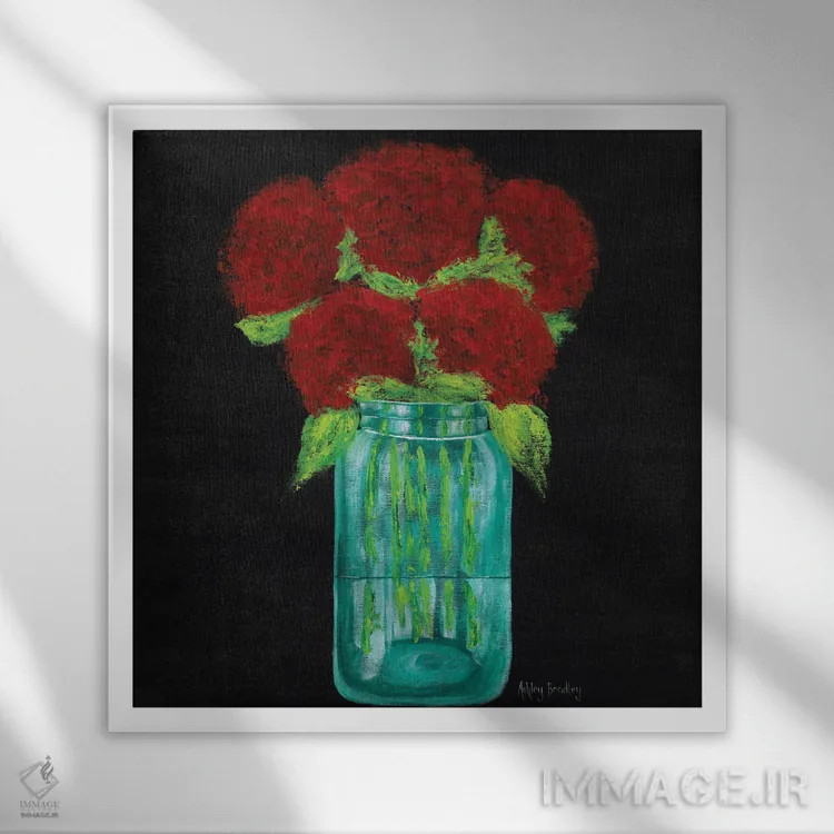 تابلو هورتانسیاهای قرمز در شیشهٔ میسون اثر اشلی بردلی - نمای قابدار سفید