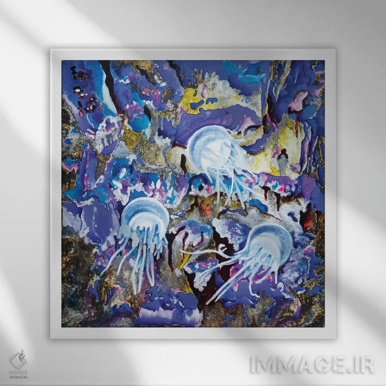 تابلو عروس دریایی آبی اثر آرلت اسمولکو - نمای قابدار سفید