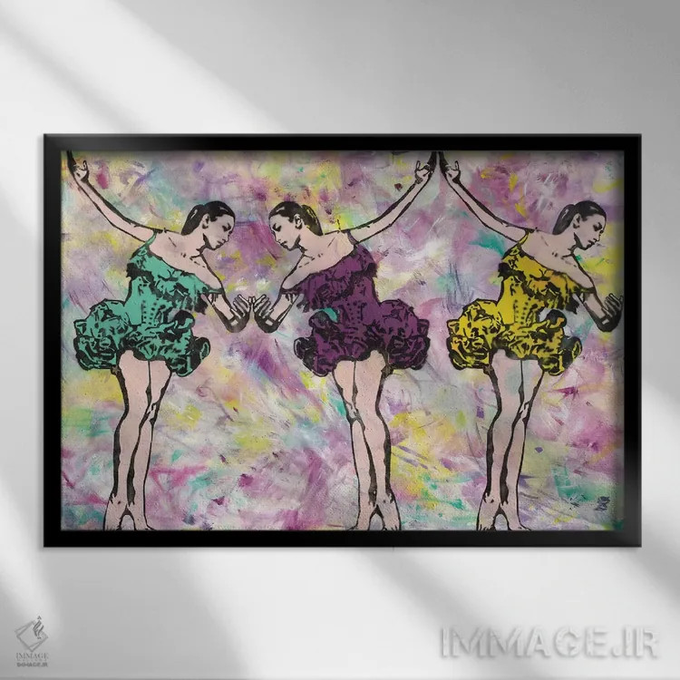 تابلو سهنفره در صورتی اثر امی اسمیت - نمای قابدار مشکی