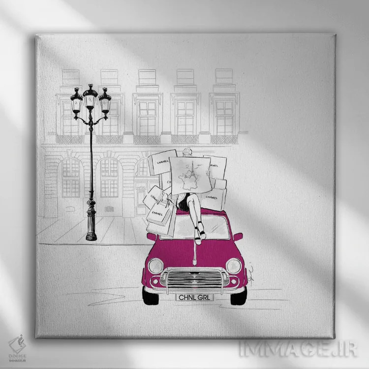تابلو دختر شنل (برند Chanel) اثر آلیسون پِتری - نمای روبهرو روی دیوار