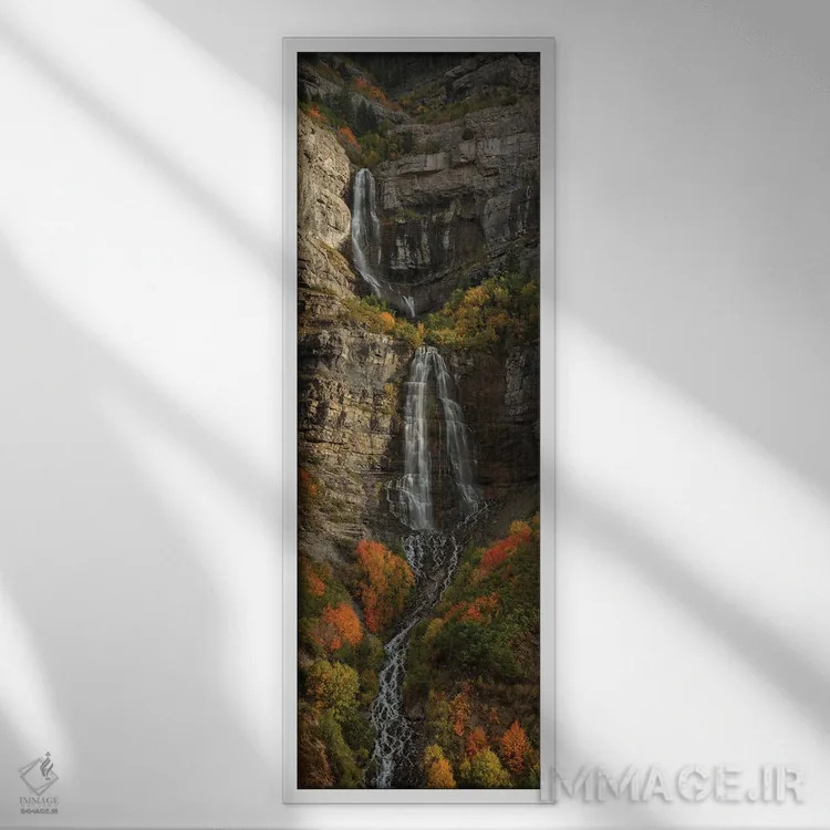 تابلو آبشار چادر عروس اثر داستین لِفور - نمای قابدار سفید