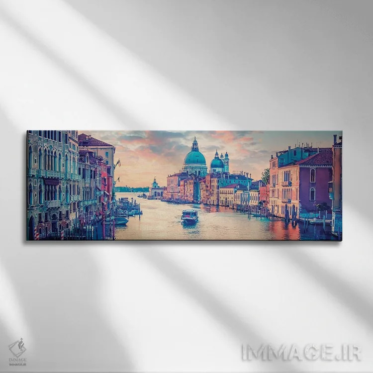 تابلو ونیز نارنجی اثر مانجیک پیکچرز (استودیو عکاسی یا فیلمسازی) - نمای روبهرو روی دیوار