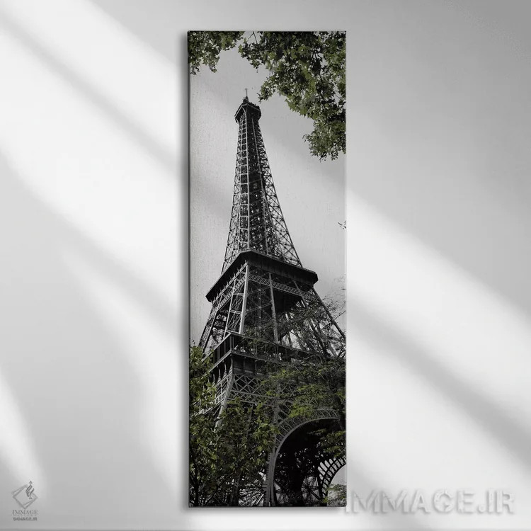 تابلو سفر پاریسی ۱ اثر امیلی ناواس - نمای روبهرو روی دیوار