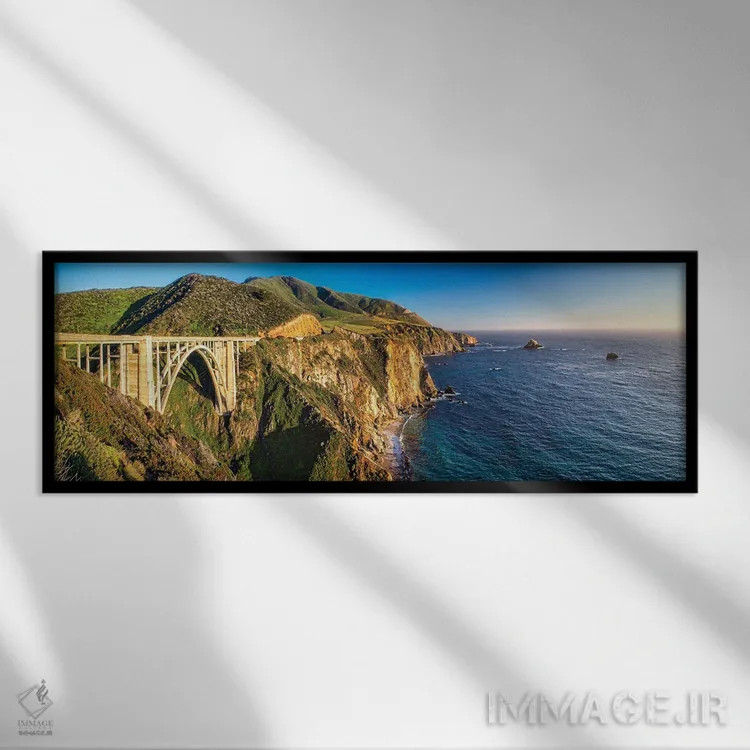 تابلو پانورامای ساحل بیگ سور در پل بیگسبی کریک، کالیفرنیا اثر جورج اوزه - نمای قابدار مشکی
