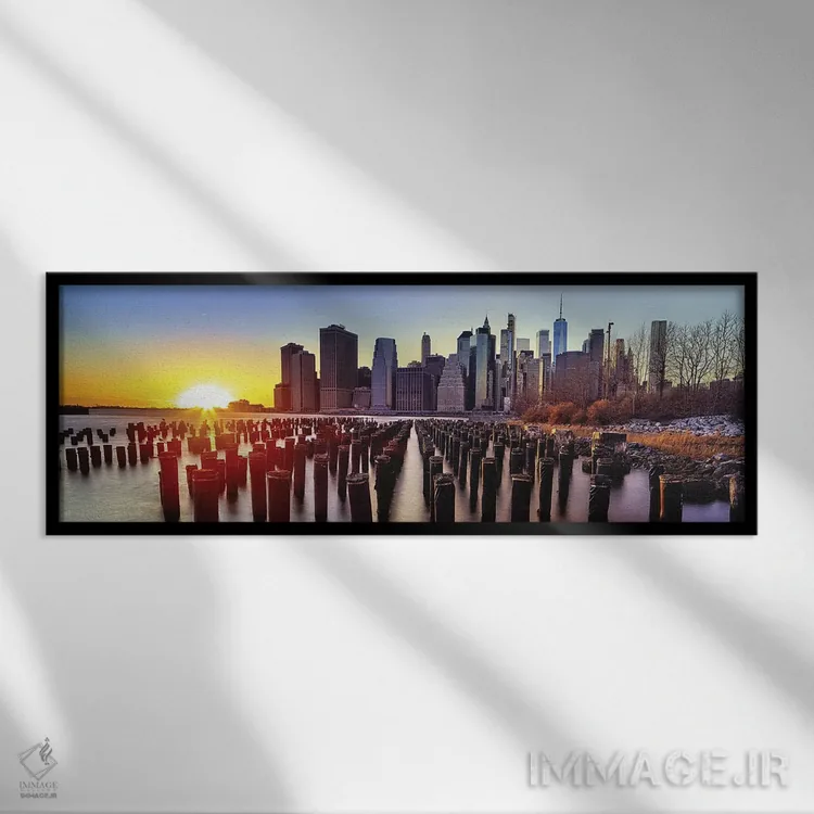 تابلو غروب منهتن پایین از بروکلین، نیویورک اثر جورج اوزه - نمای قابدار مشکی