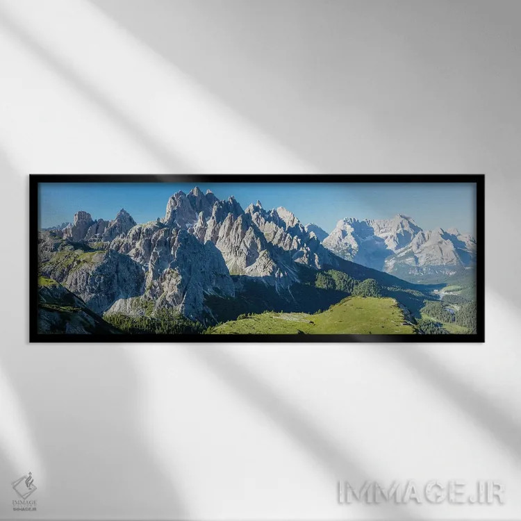 تابلو کوه مونته کریستالو و کاباوری دی میزورینا، دولومیتهای سکستن، ایتالیا اثر گارث مککورمک - نمای قابدار مشکی