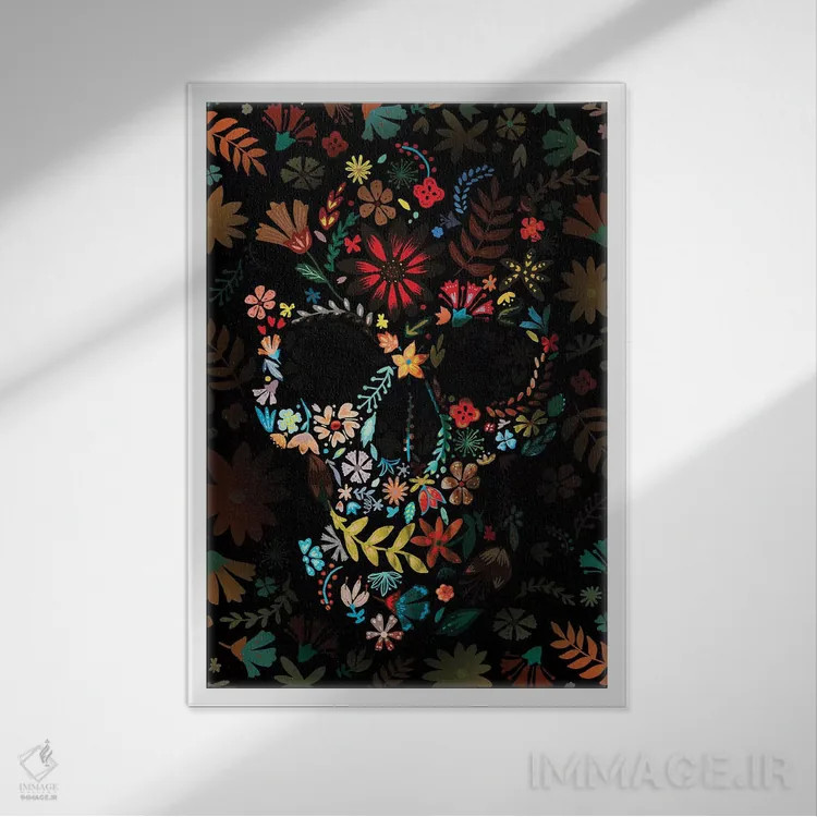 تابلو جمجمه پرگل اثر علی گولچ - نمای قابدار سفید