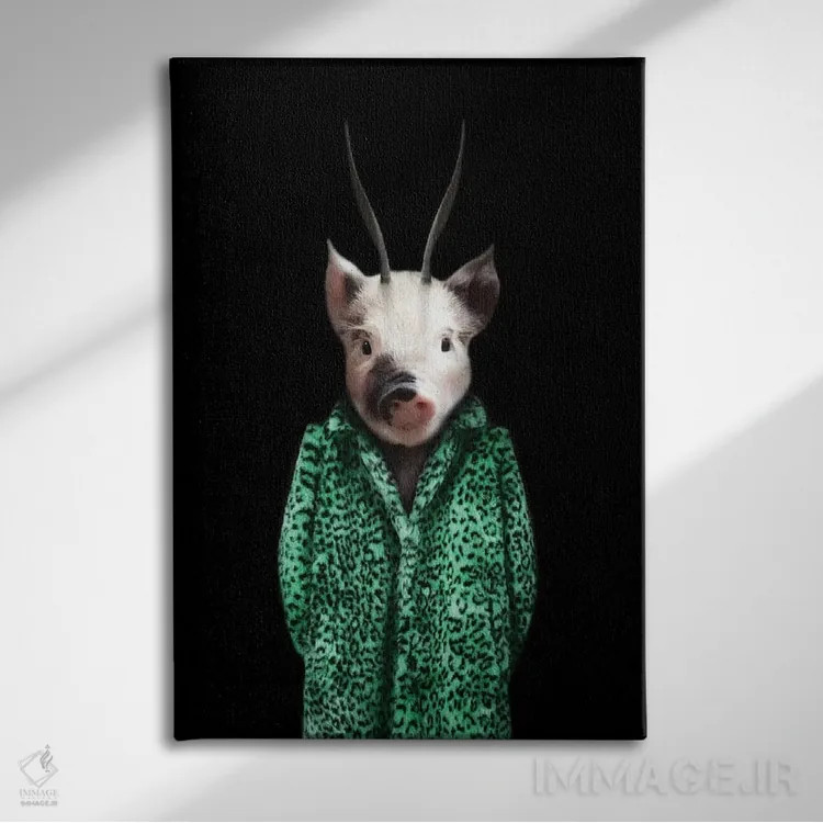 تابلو پرسی خوکچه (سبز) اثر آرک و گوستز (گروه هنری) - نمای روبهرو روی دیوار