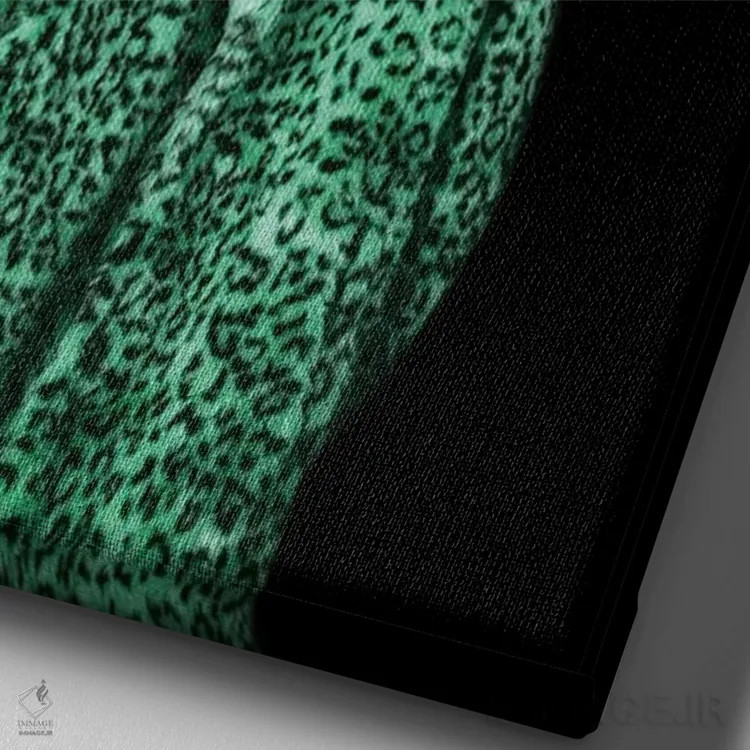 تابلو پرسی خوکچه (سبز) اثر آرک و گوستز (گروه هنری) - نمای نزدیک بافت بوم