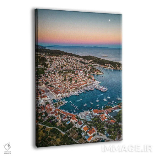 تابلو منظره افقی شهر کوچک هوار در غروب (۴) اثر الکس جی پرز - نمای پرسپکتیو محصول