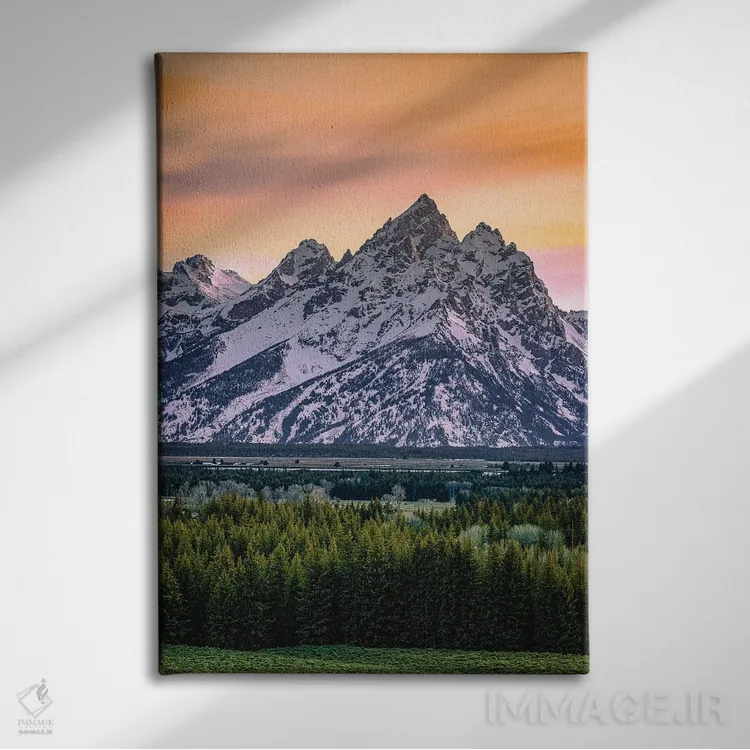 تابلو طلوع آفتاب بر رشتهکوه گرند تیتون شماره ۱ اثر الکس جی پرز - نمای روبهرو روی دیوار