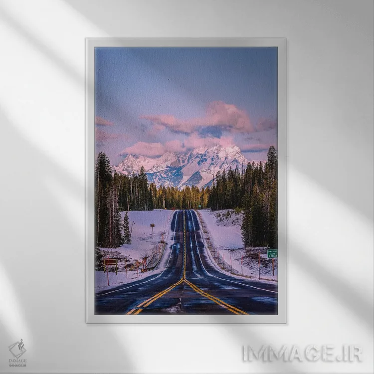 تابلو جادهٔ منظرهدار طلوع گرند تیتون اثر الکس جی پرز - نمای قابدار سفید