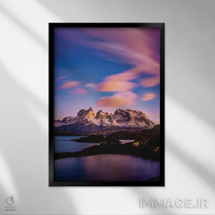 تابلو طلوع پاتاگونیا اثر الکس جی پرز - نمای قابدار مشکی