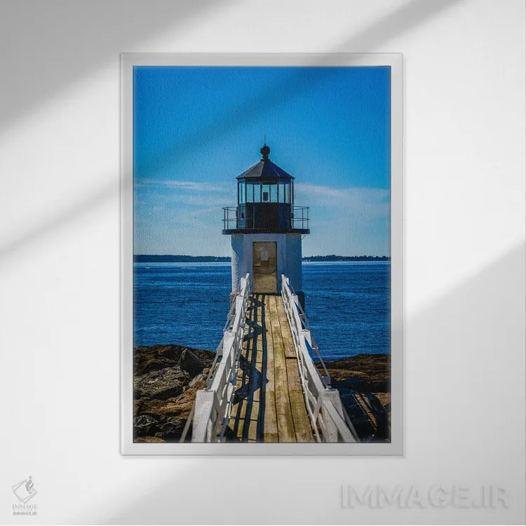 تابلو فانوس دریایی مارشال پوینت اثر الکس جی پرز - نمای قابدار سفید