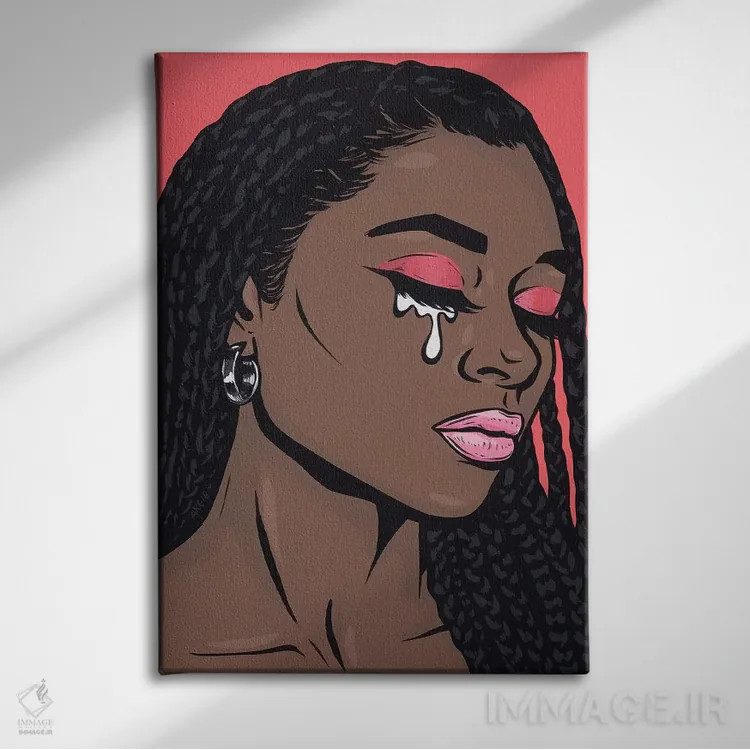 تابلو دختر کمیک گریان با موهای مرجانی اثر آلیسون گاتچل - نمای روبهرو روی دیوار