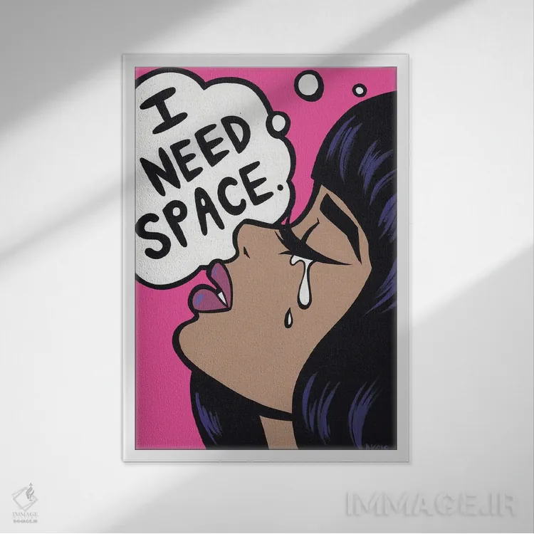 تابلو دختر گریان با متن "فضا لازم دارم" اثر آلیسون گاتچل - نمای قابدار سفید
