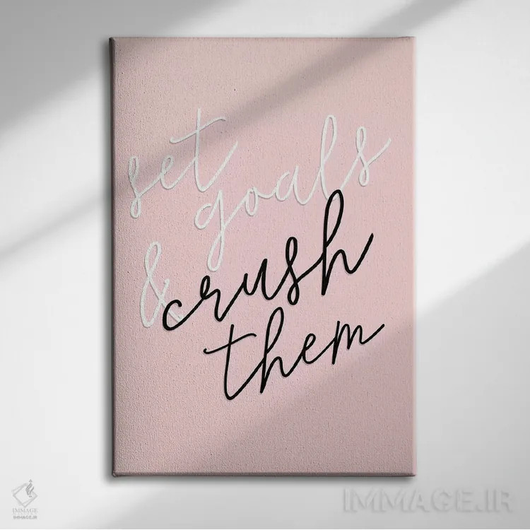 تابلو قدرت دخترانه ۱ (زنانه/فمینیستی) اثر آنا هَمبلی - نمای روبهرو روی دیوار