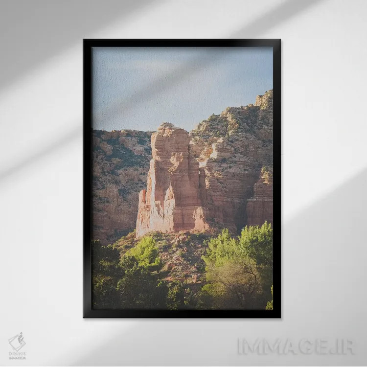 تابلو غروب بر فراز سدونا اثر آن هادک - نمای قابدار مشکی