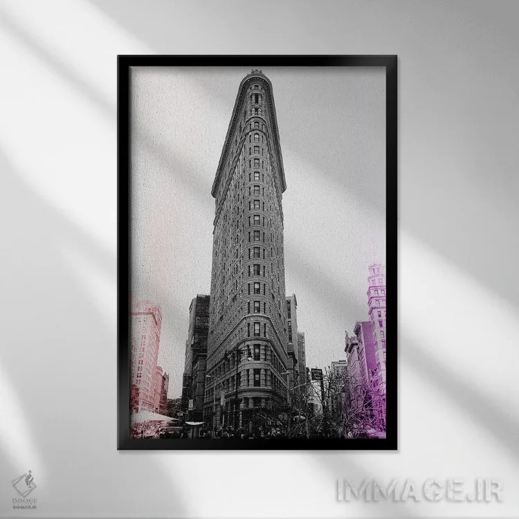 تابلو هنر پاپ نیویورک فلتآیرون اثر آن هادک - نمای قابدار مشکی