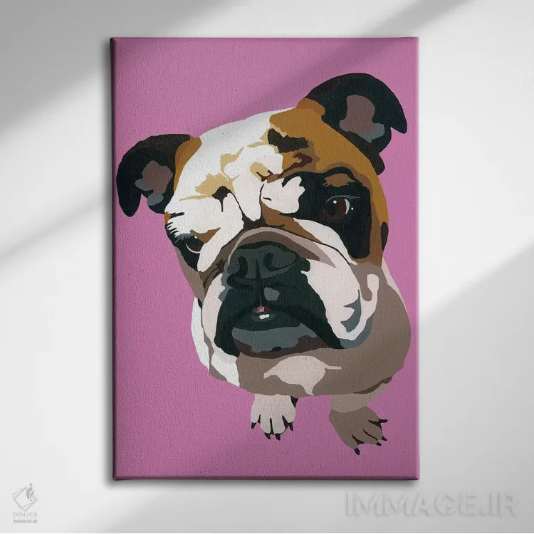 تابلو بولداگ روی زمینه صورتی اثر جولی احمد - نمای روبهرو روی دیوار