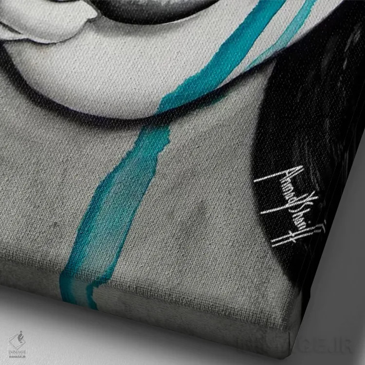 تابلو عکس تو اثر احمد شریف - نمای نزدیک بافت بوم