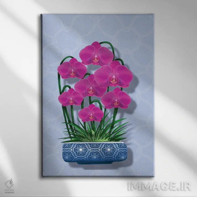 تابلو ارکیده در گلدان آبی اثر آن هاچینسون - نمای روبهرو روی دیوار