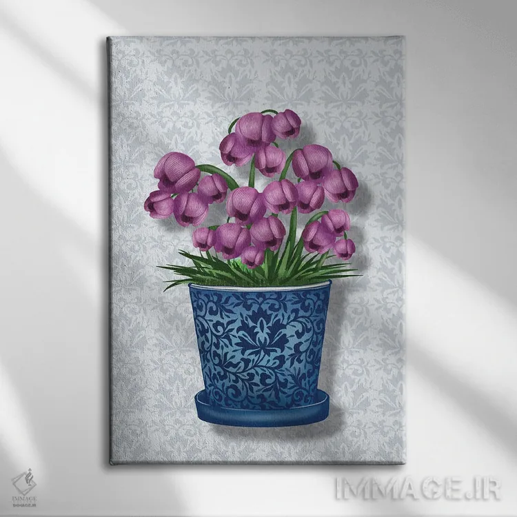 تابلو گل ناقوسی در گلدان آبی اثر آن هاچینسون - نمای روبهرو روی دیوار
