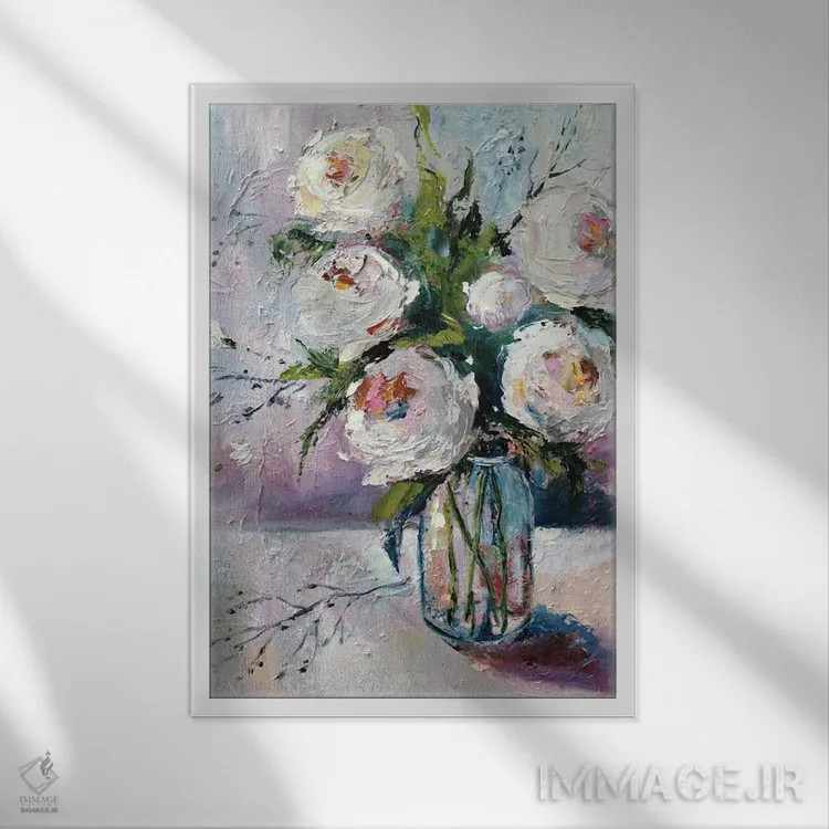 تابلو رزهای سفید اثر الکساندرا جاگودا - نمای قابدار سفید