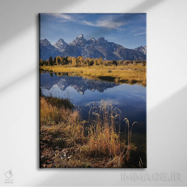 تابلو رشتهکوه تتون از منظرهٔ شواباکر، پارک ملی گرند تتون، وایومینگ اثر آدام جونز - نمای روبهرو روی دیوار