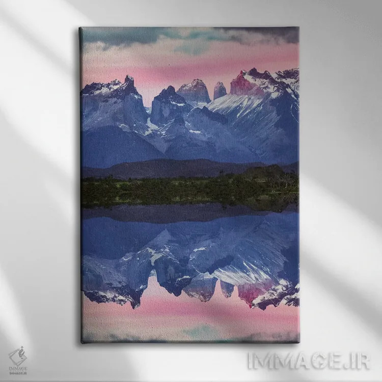 تابلو انعکاس کوهستان پائینه در غروب، پارک ملی تورس دل پائینه، شیلی، پاتاگونیا اثر آدام جونز - نمای روبهرو روی دیوار
