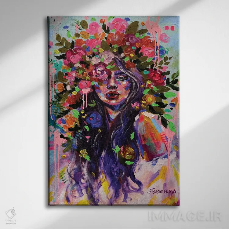 تابلو دختر قدرتمند اوکراینی اثر آلیاکساندرا تسسارسکایا - نمای روبهرو روی دیوار