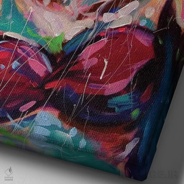 تابلو دختر زیر آب اثر آلیاکساندرا تسسارسکایا - نمای نزدیک بافت بوم