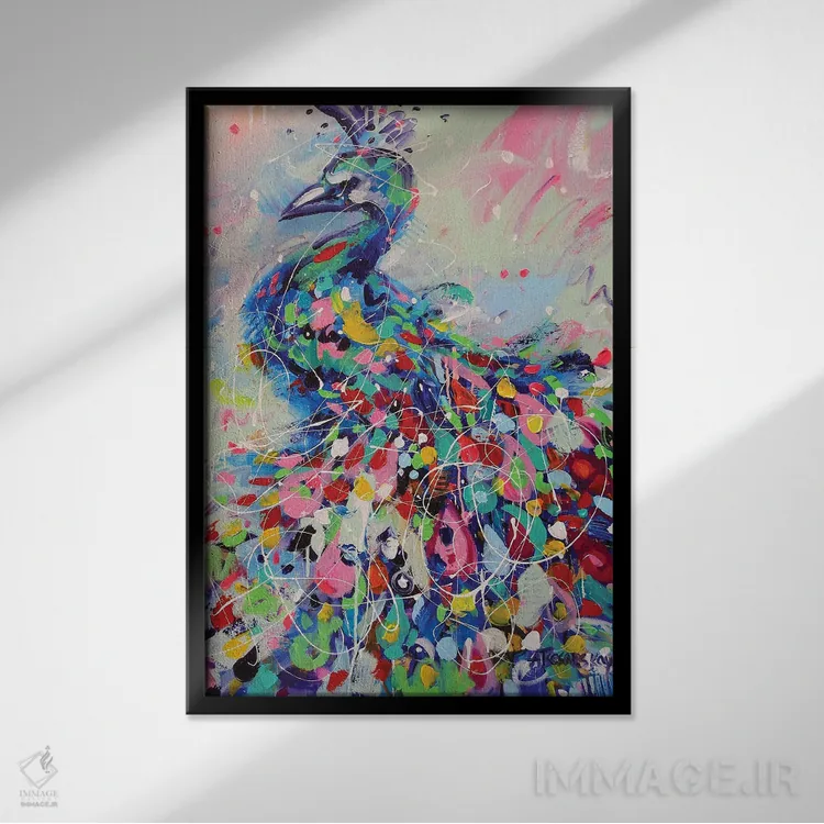 تابلو پرتره رنگارنگ طاووس اثر آلیاکساندرا تسسارسکایا - نمای قابدار مشکی