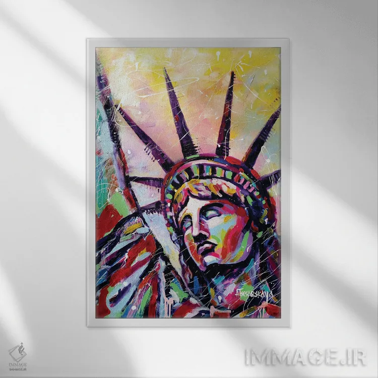 تابلو تندیس آزادی در رنگ قرمز اثر آلیاکساندرا تسسارسکایا - نمای قابدار سفید