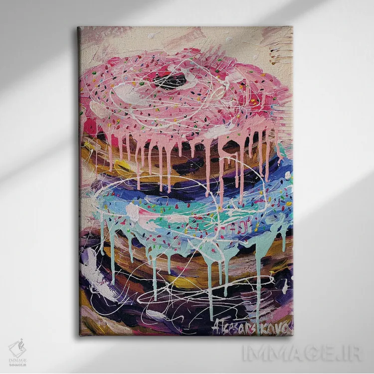 تابلو دوناتهای شیرین و رنگارنگ اثر آلیاکساندرا تسسارسکایا - نمای روبهرو روی دیوار