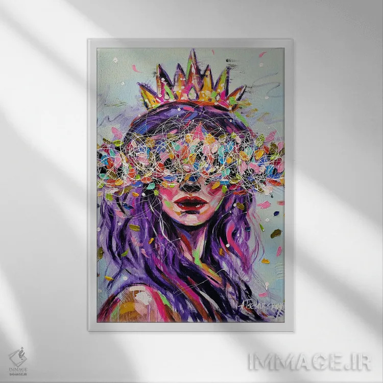 تابلو ملکه اثر آلیاکساندرا تسسارسکایا - نمای قابدار سفید