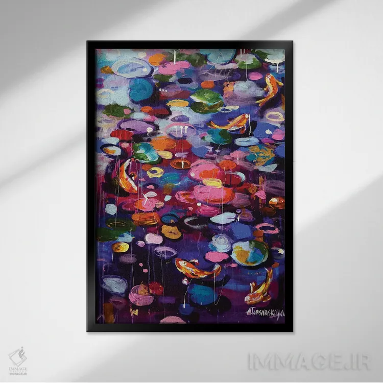 تابلو ماهی کوی اثر آلیاکساندرا تسسارسکایا - نمای قابدار مشکی