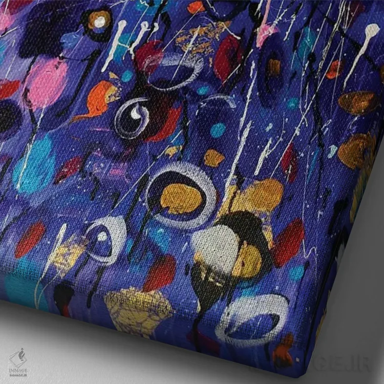 تابلو طاووس اثر آلیاکساندرا تسسارسکایا - نمای نزدیک بافت بوم