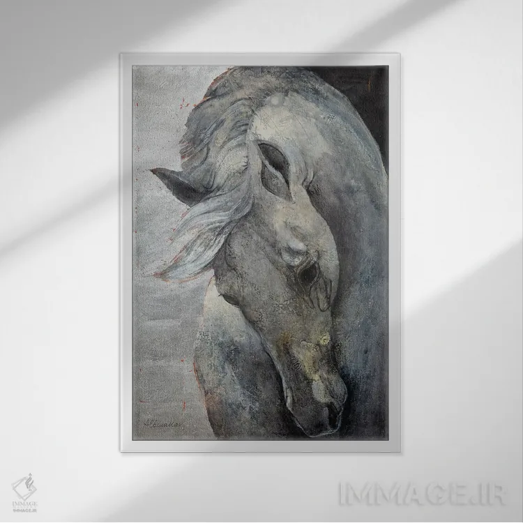 تابلو خاکستری خجالتی اثر آلبنا خریستوا - نمای قابدار سفید