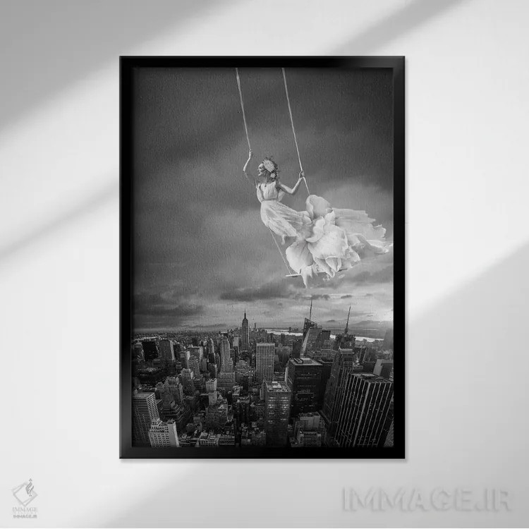 تابلو تاب اثر تاتیانا آمرِین - نمای قابدار مشکی