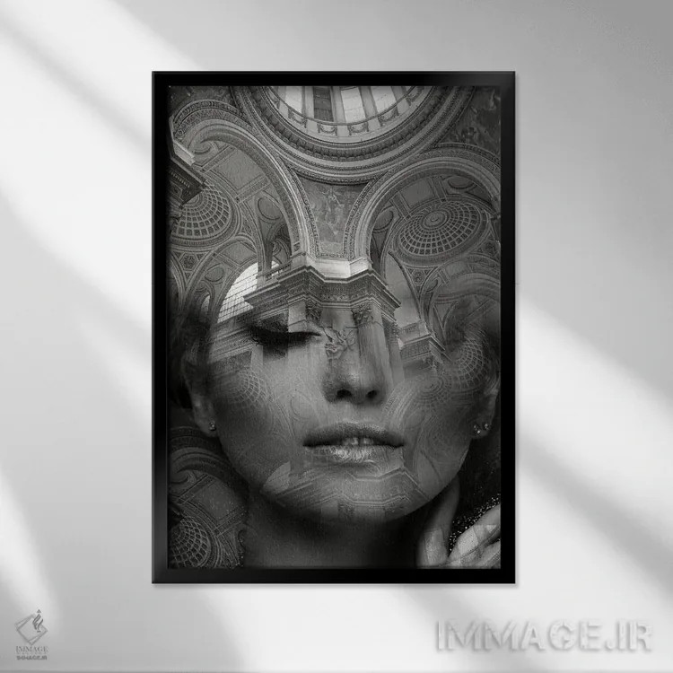 تابلو کلیسا اثر تاتیانا آمرِین - نمای قابدار مشکی