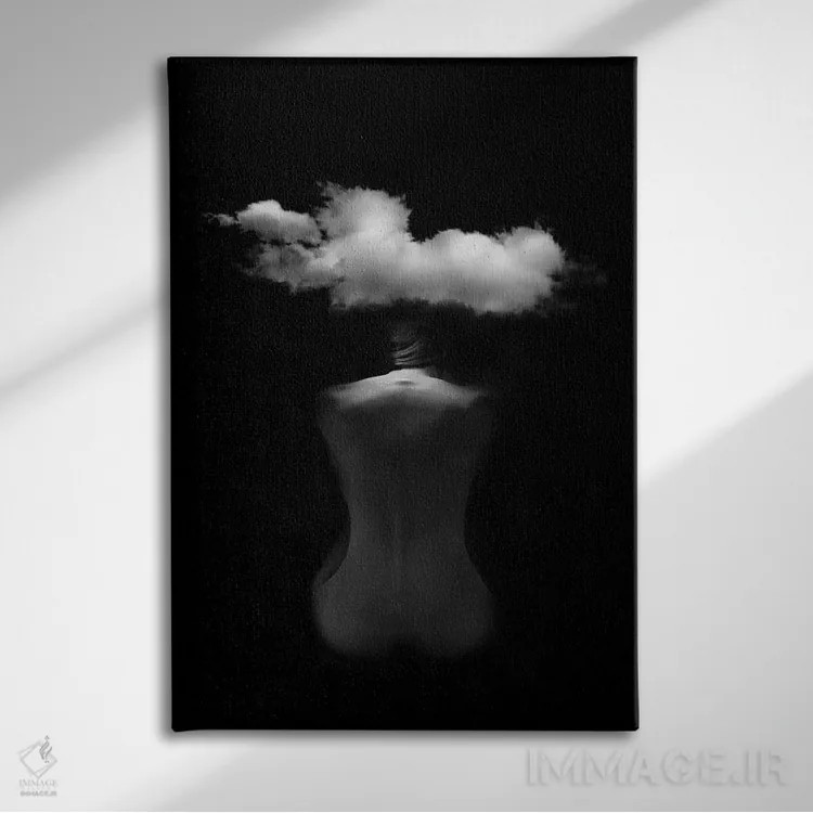 تابلو پشت سر اثر تاتیانا آمرِین - نمای روبهرو روی دیوار