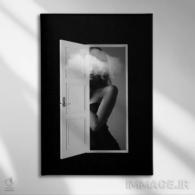 تابلو دختر همسایه اثر تاتیانا آمرِین - نمای روبهرو روی دیوار