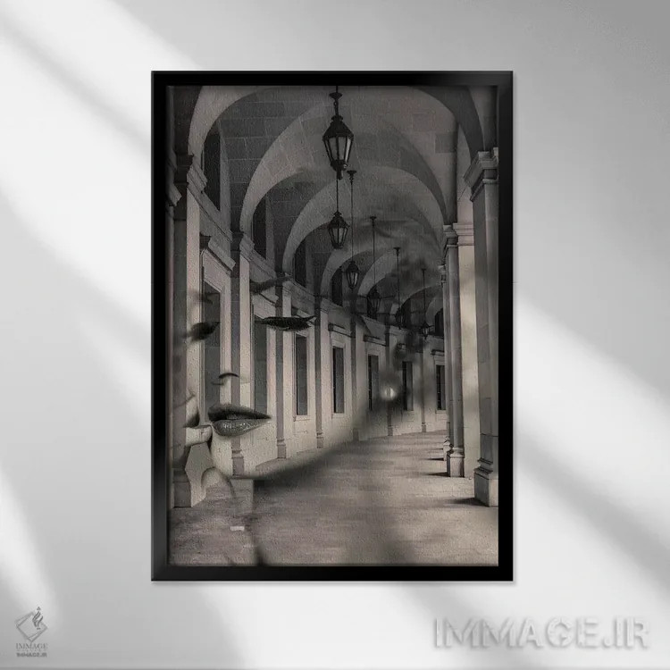 تابلو دختر زیرقوس اثر تاتیانا آمرِین - نمای قابدار مشکی